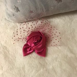 Pink hair clip